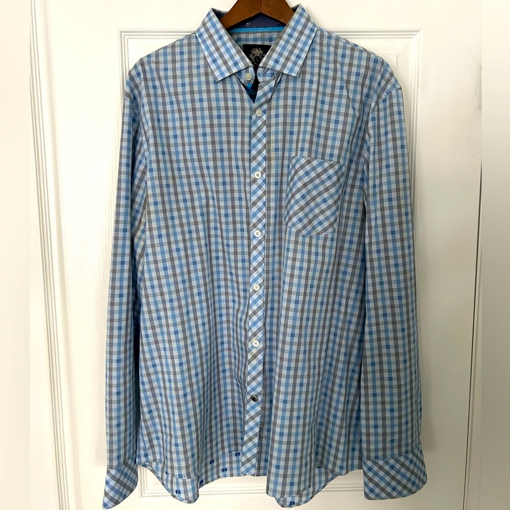 EUC English Laundry 
Men’s Dress Shirt
Sz. XXL

Blue, Grey, White checks
